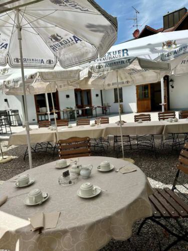 518294806 24121576617482608 1639787887216503399 n